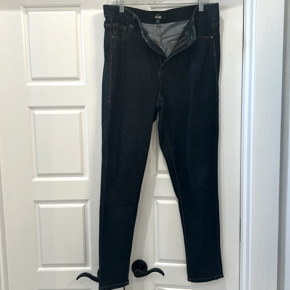 LuLaRoe dark wash skinny jeans